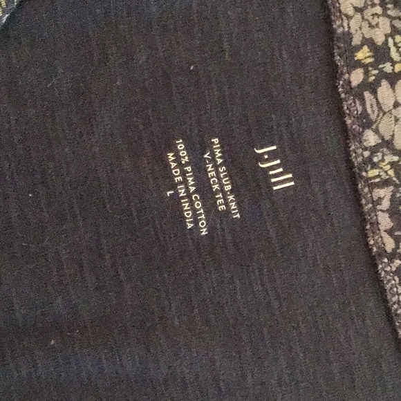 J. Jill Tops - J. Jill Pima s/s size L vneck